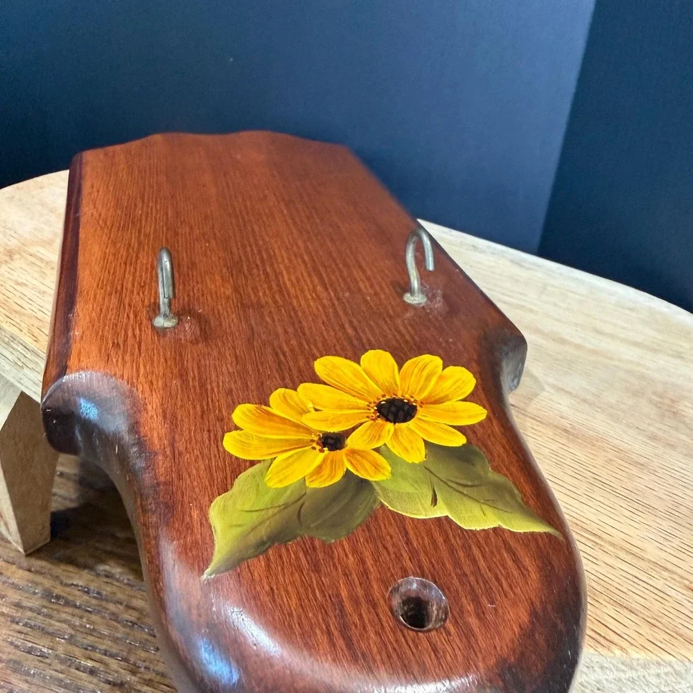 Hand Painted Wooden Key Holder Wall Plaque Sunflower Hooks Country Cottage Decor